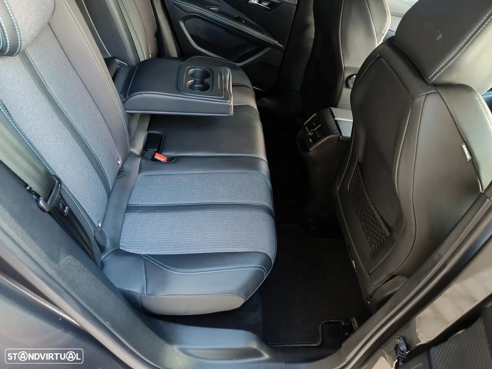 Peugeot 3008 1.2 Hybrid Allure e-DCS6 - 35