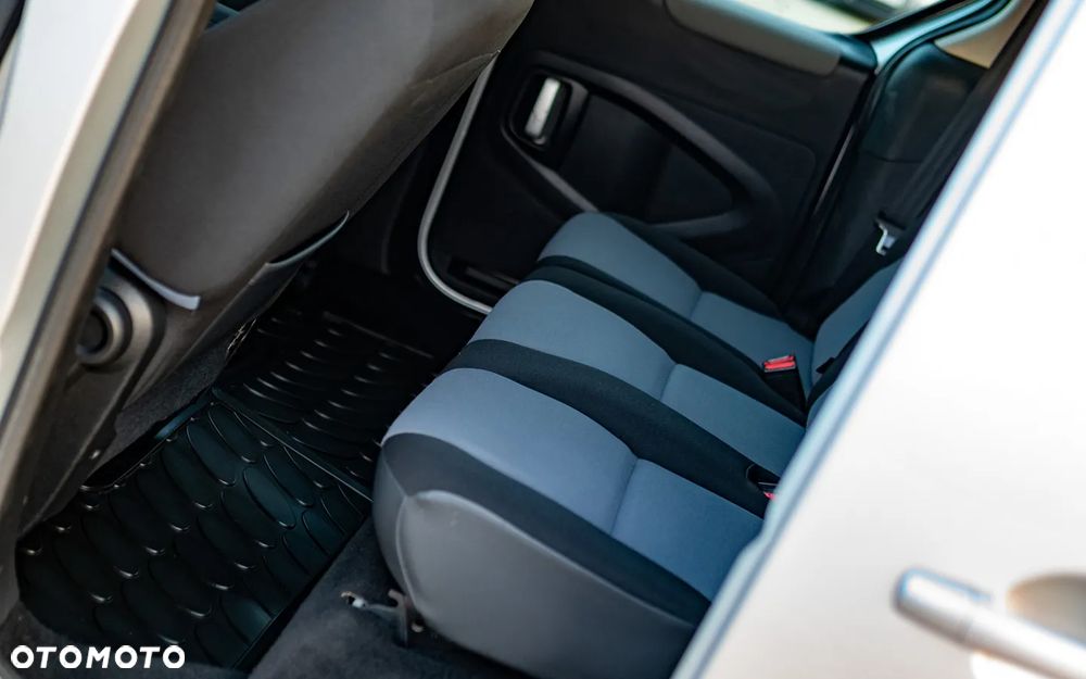 Peugeot Partner 1.6 HDi Active - 31