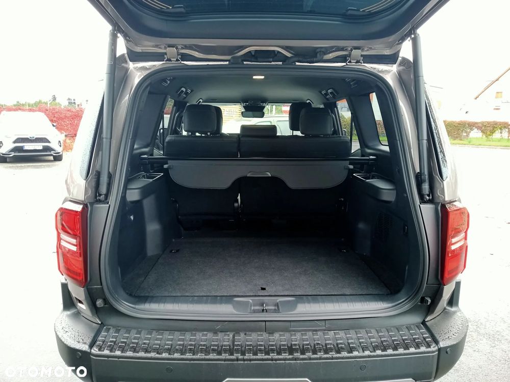 Toyota Land Cruiser LC 2.8 D-4D Invincible - 6