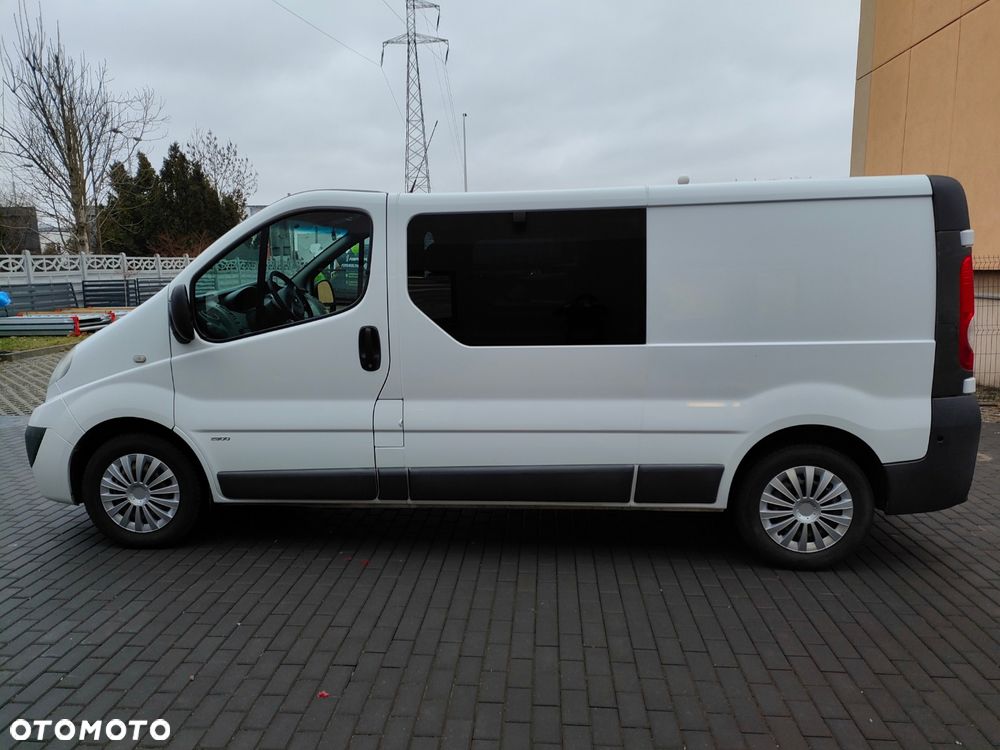 Opel VIVARO - 4