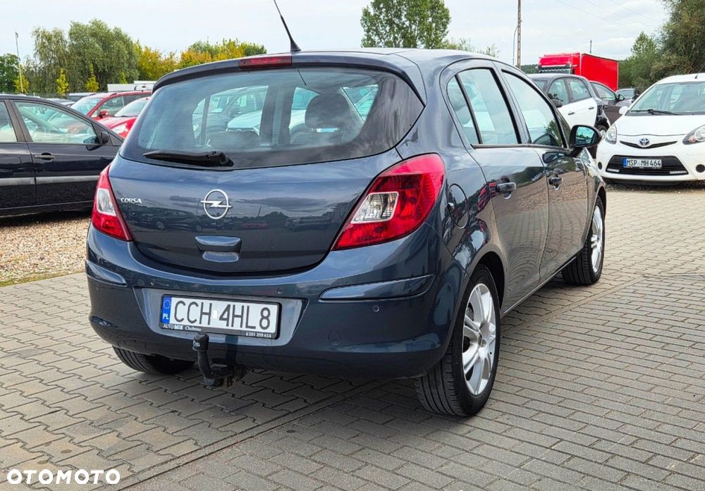 Opel Corsa 2010 photo 3