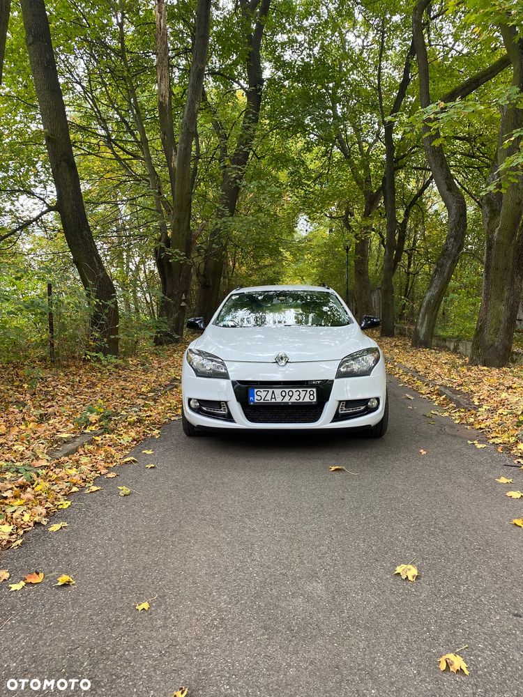 Renault Megane 2013 photo 2