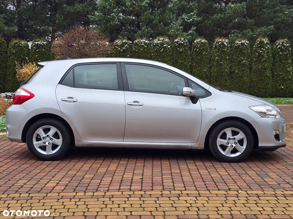 Toyota Auris 1.8 HSD Sol - 8