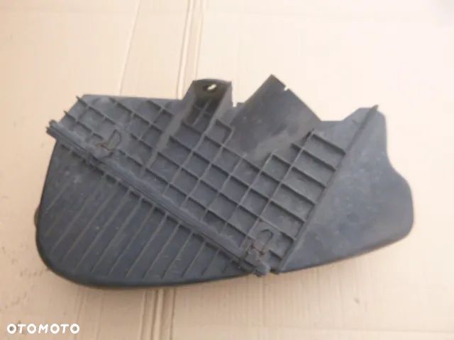 OBUDOWA FILTRA POWIETRZA RENAULT LAGUNA I 2.0 8V - 10