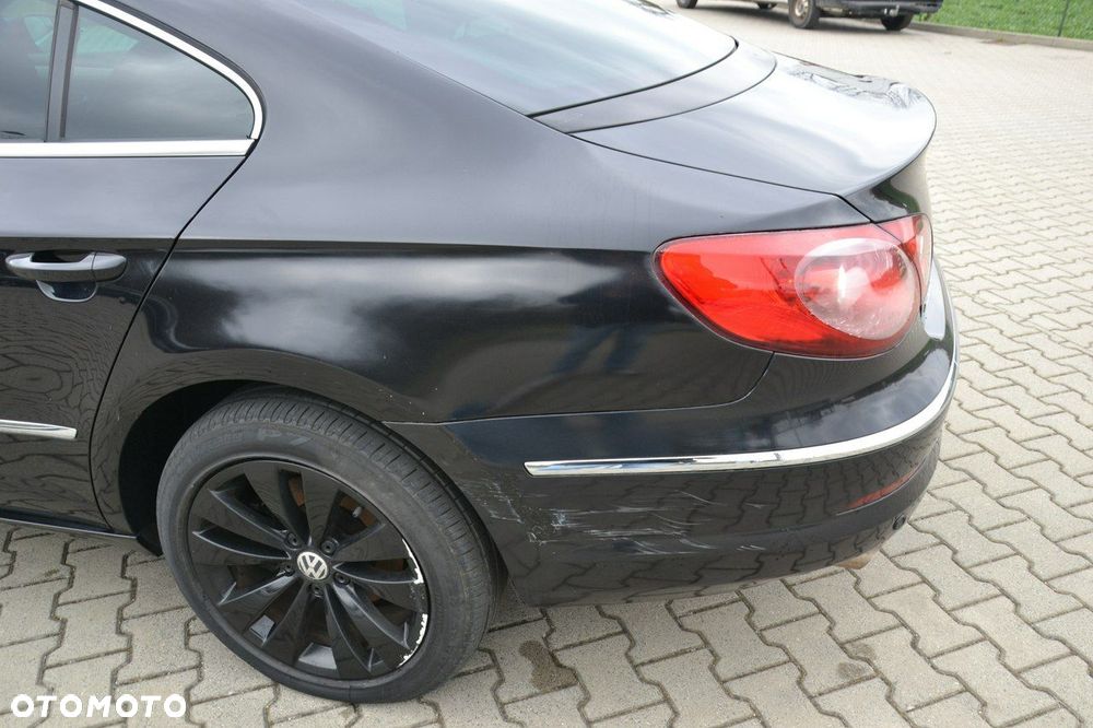 Volkswagen Passat CC - 13