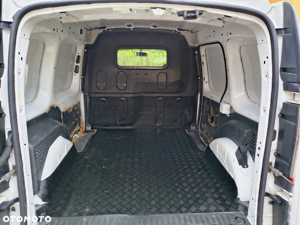 Renault KANGOO - 12
