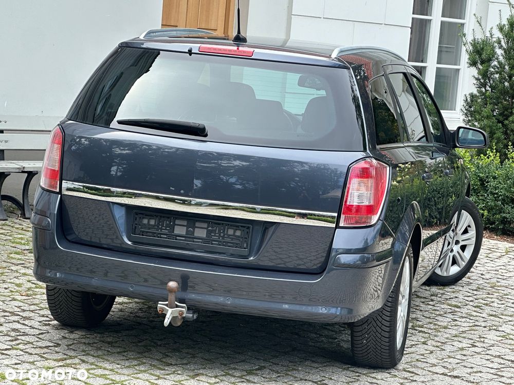 Opel Astra 1.6 Essentia EasyTronic - 19