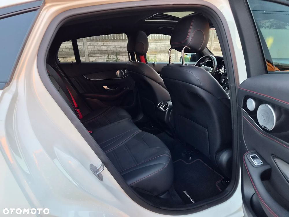 Mercedes-Benz GLC AMG 43 4Matic 9G-TRONIC - 13