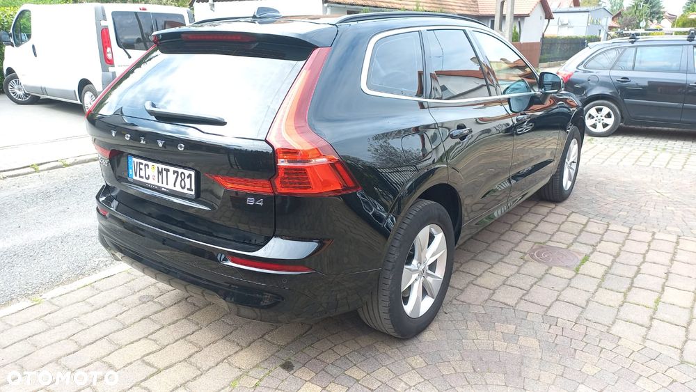 Volvo XC 60 B4 D Geartronic Momentum - 4