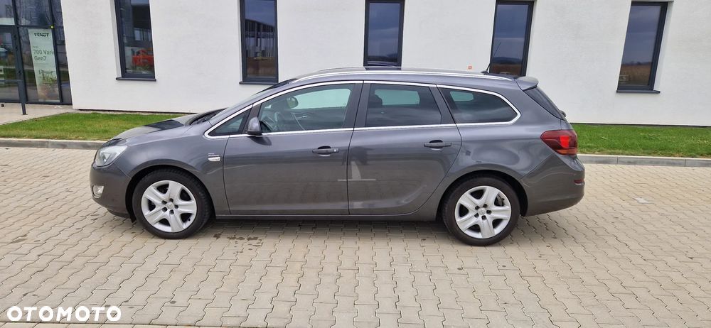 Opel Astra 2.0 CDTI DPF Sports Tourer - 9