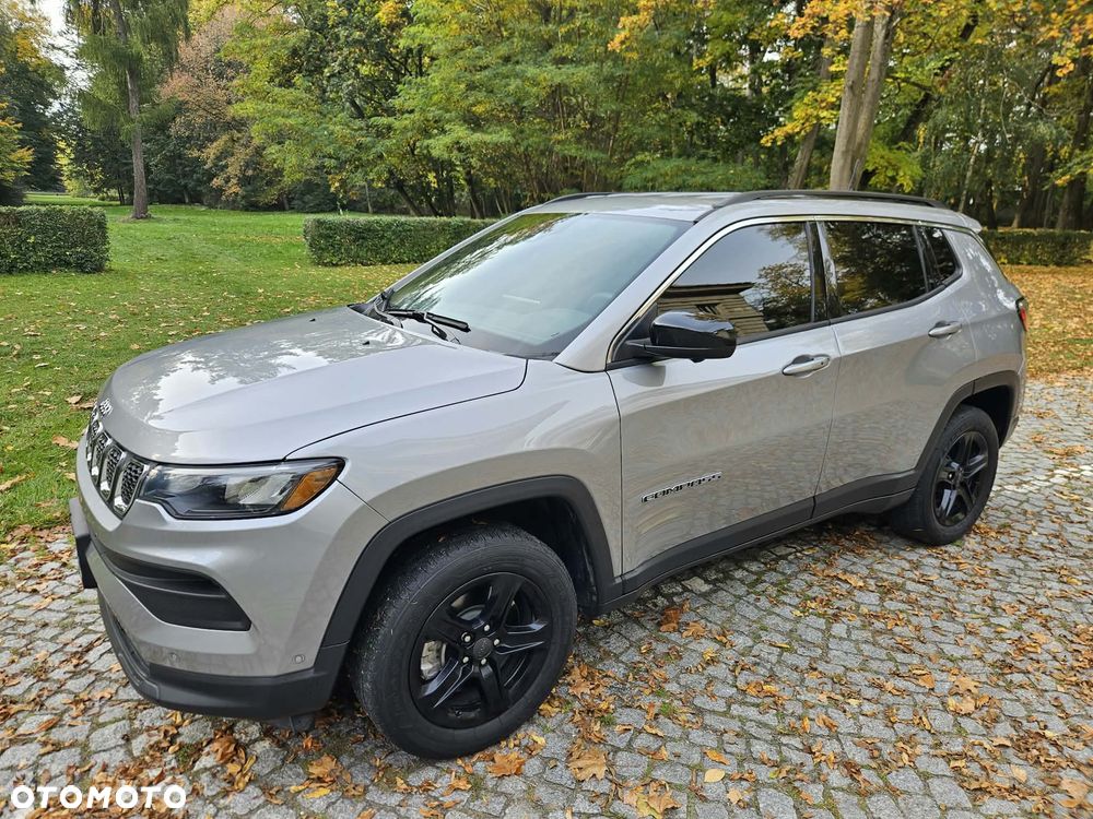 Jeep Compass - 12