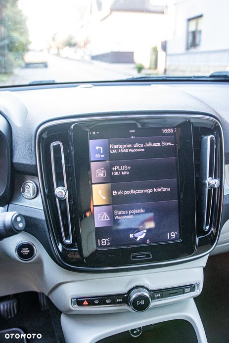Volvo XC 40 - 7