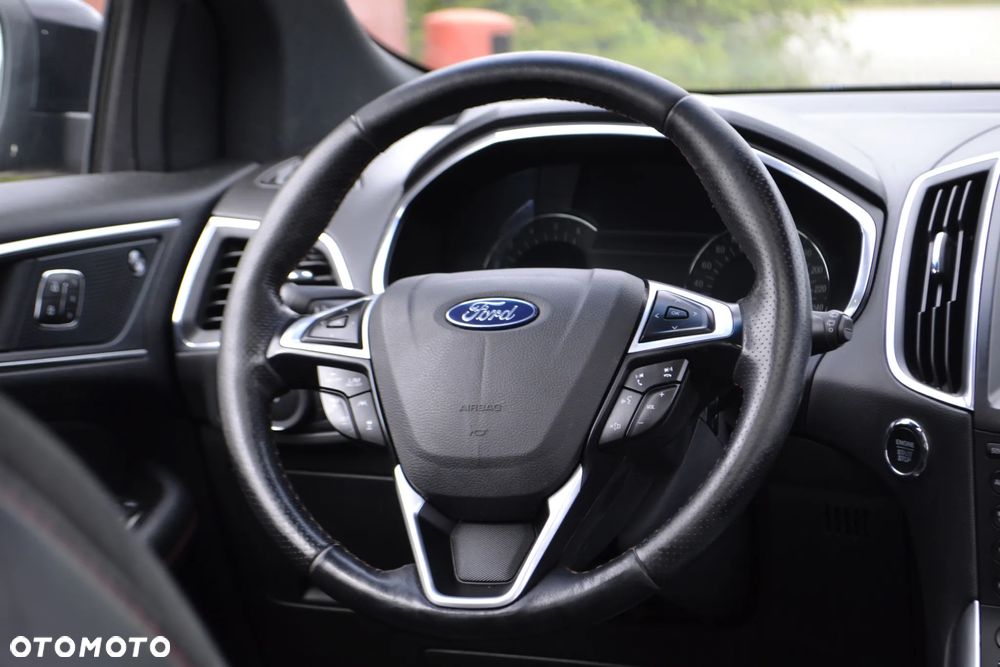 Ford Edge 2.0 EcoBlue Twin-Turbo 4WD ST-Line - 25