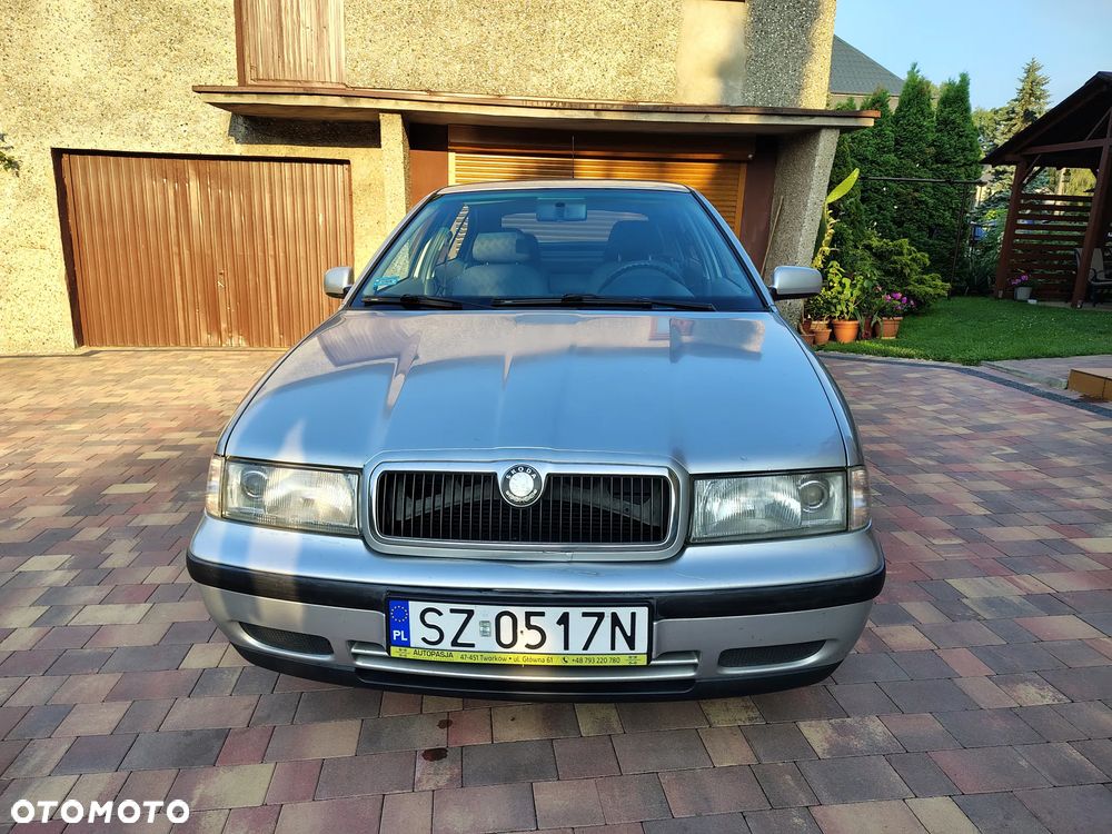 Skoda Octavia - 3