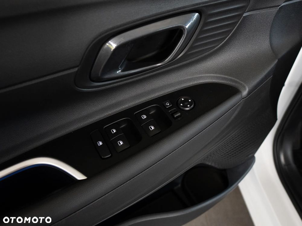 Hyundai i20 1.0 T-GDi Smart DCT - 13