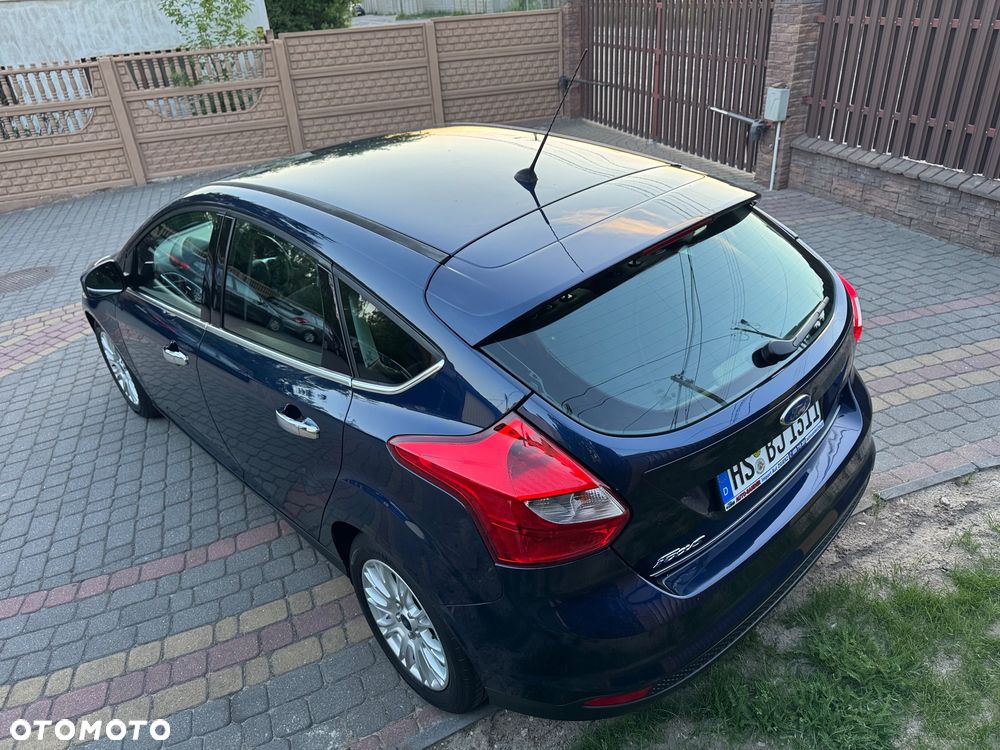 Ford Focus 1.6 TDCi DPF Champions Edition - 9