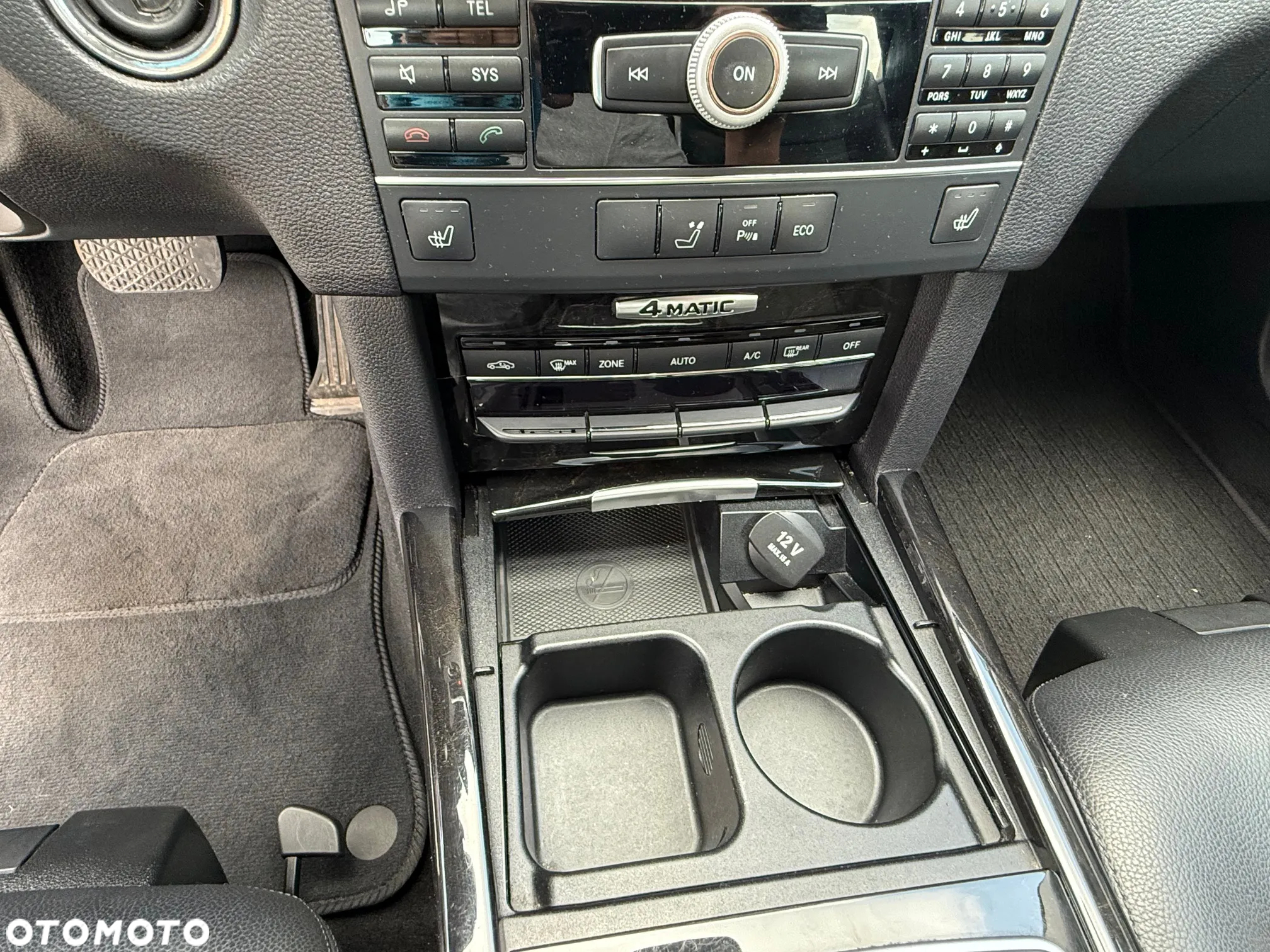 Mercedes-Benz Klasa E 250 BlueTEC 4-Matic Elegance - 17