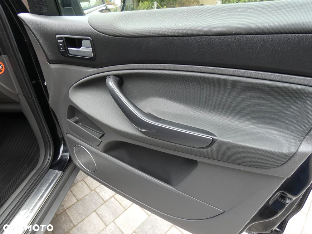 Ford Kuga 2.0 TDCi Titanium S MPS6 - 33