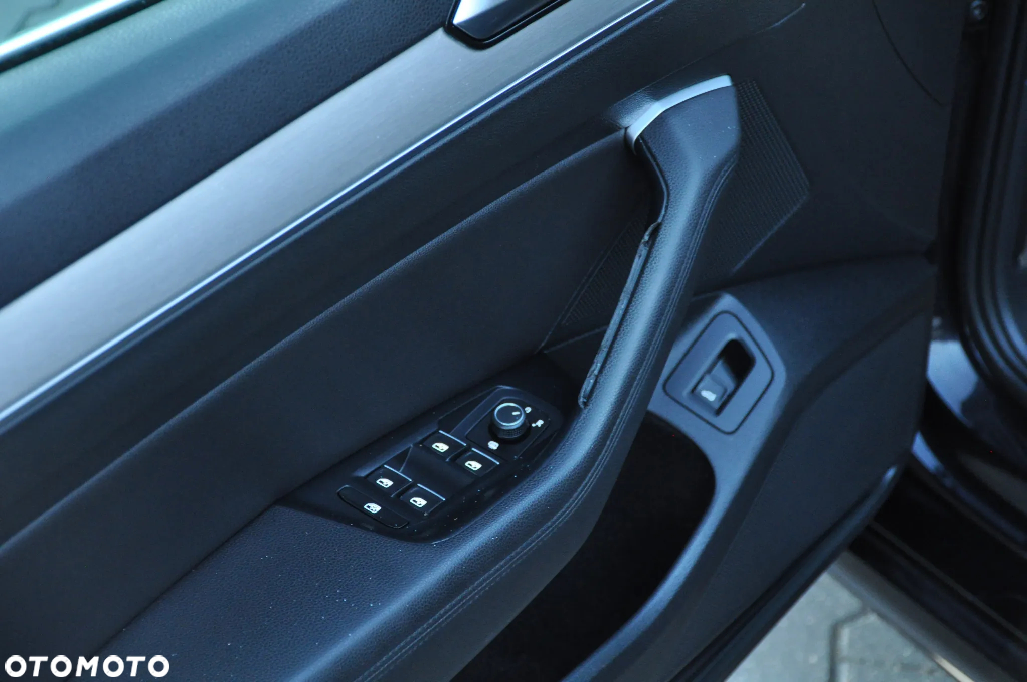 Volkswagen Passat - 26