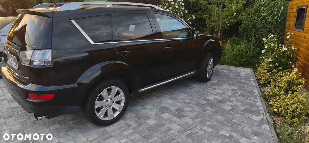 Mitsubishi Outlander 2.0 DID Instyle - 8