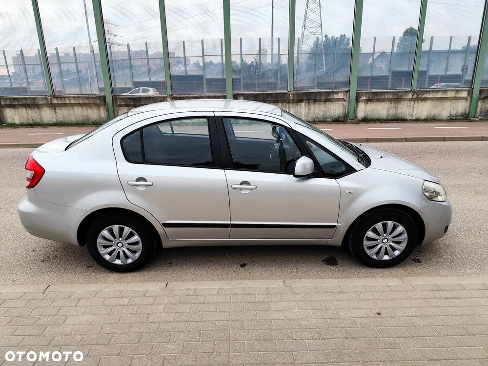 Suzuki SX4 1.6 GLX / Comfort - 3