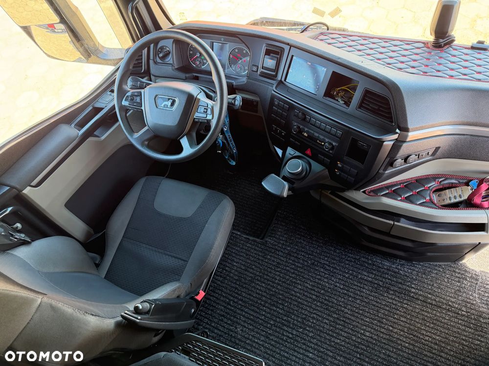 MAN TGX 18.430 MEGA / RETARDER / 3 SZTUKI / BIAŁY KOLOR OKLEJONY FOLIĄ / 1 WŁAŚCICIEL / SALON POLSKA / LOW DECK / KLIMA POSTOJOWA / MAŁE PRZEBIEGI TYLKO 360-420 TYS. KM / 2022 ROK PRODUKCJI !! - 40