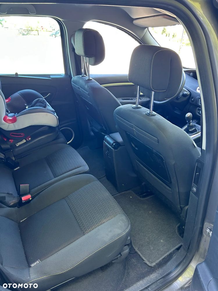 Renault Grand Scenic 1.9 dCi FAP Exception - 28