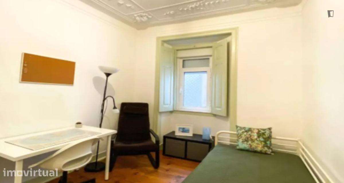 Quarto - localizado em Arroios Lisbon - Grande imagem: 2/7