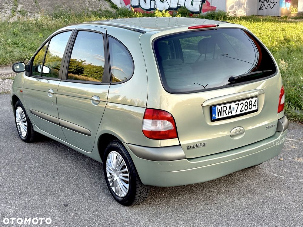 Renault Scenic - 6