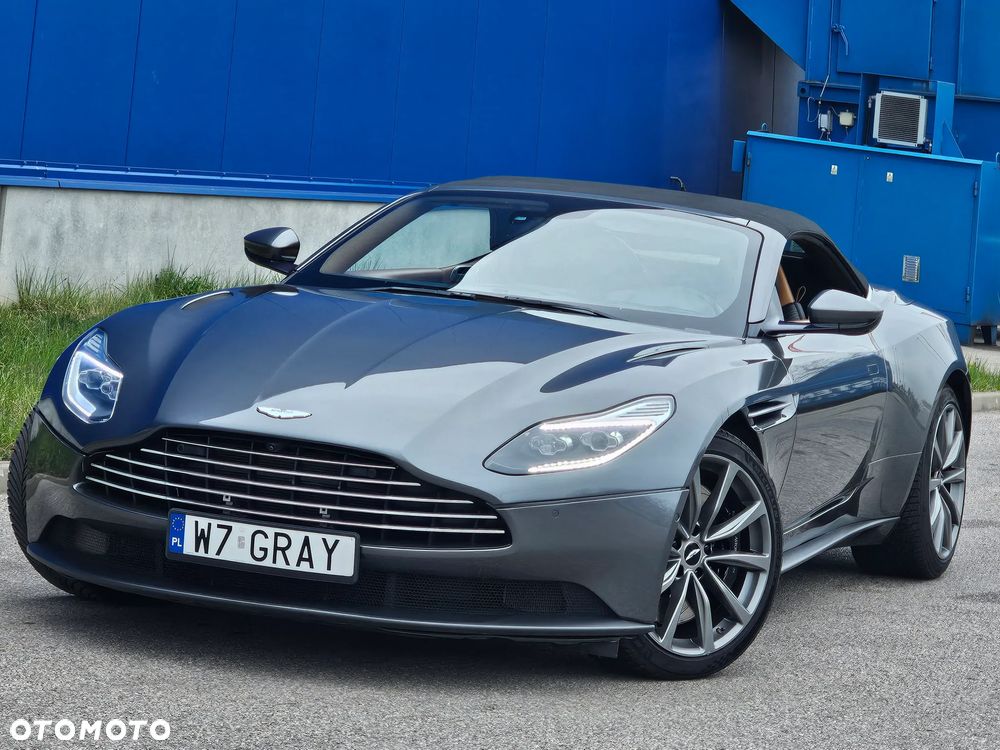 Aston Martin DB11 - 37