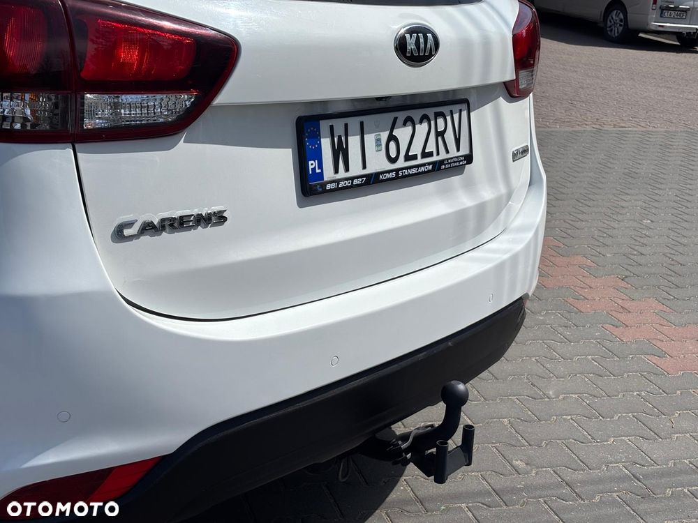 Kia Carens 1.7 CRDi M 7os EU6 - 11