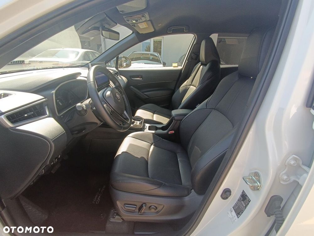 Toyota Corolla Cross - 8