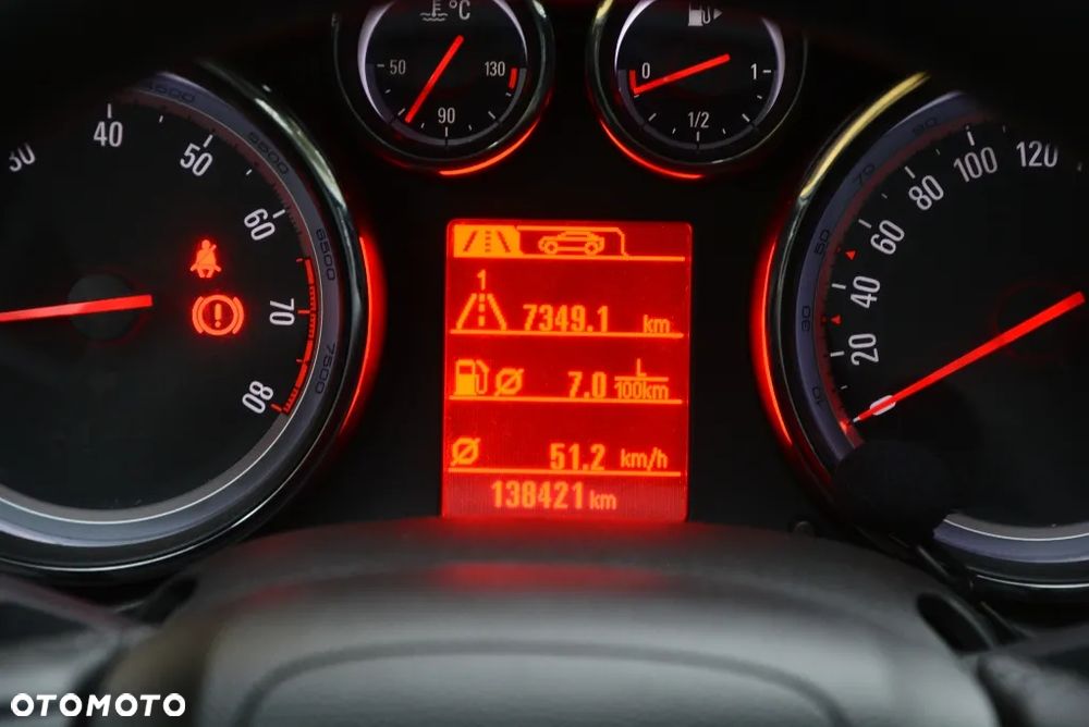 Opel Astra 1.4 Turbo Innovation - 25