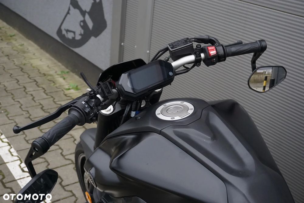 Yamaha MT - 15