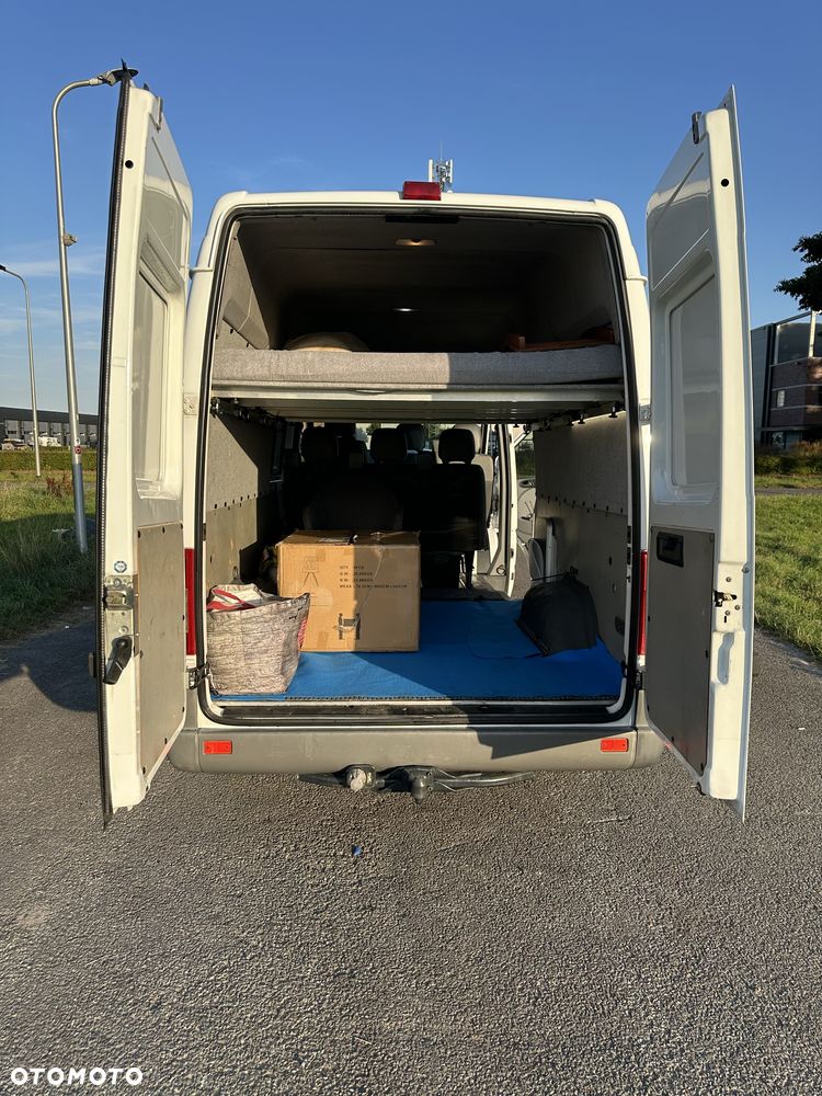 Mercedes-Benz Sprinter - 8