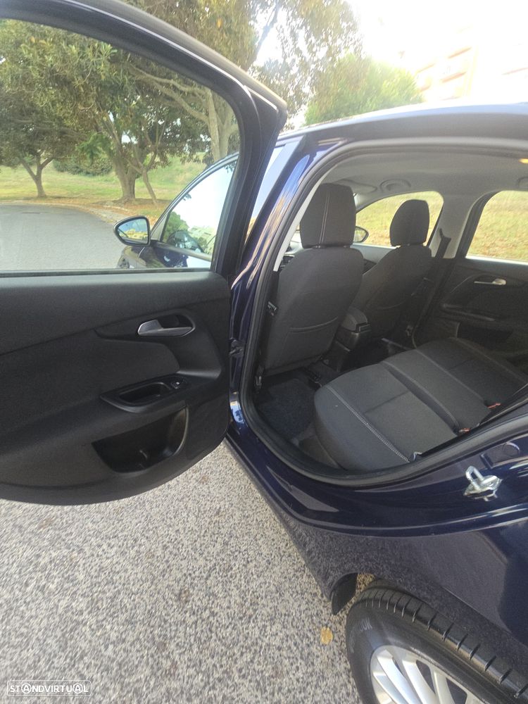 Fiat Tipo 1.3 M-Jet Lounge Tech - 26