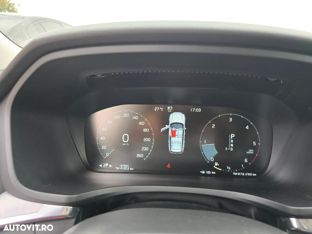 Volvo V60 D4 Momentum - 14
