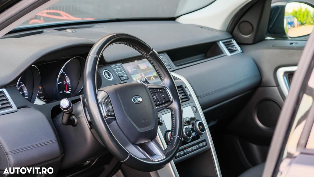 Land Rover Discovery Sport - 5