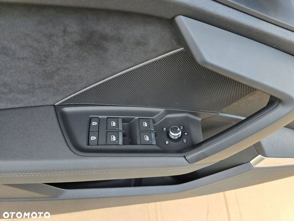 audi a3 s3 rs3 8y boczki drzwi sportback komplet - 3