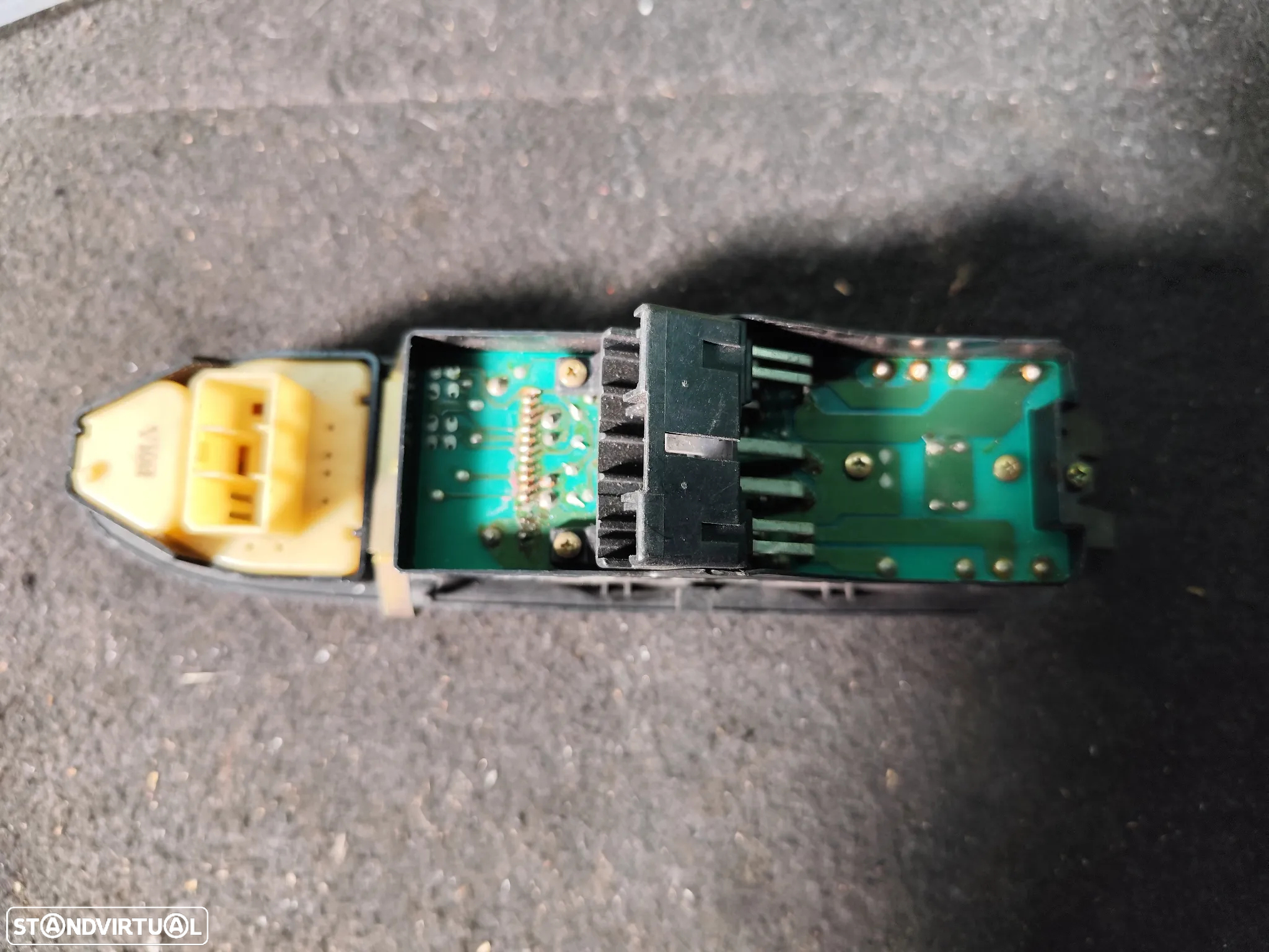 MAZDA DEMIO / 323 COMANDO VIDROS ELÉTRICOS - V002 - 4