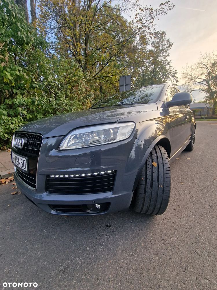 Audi Q7 - 19