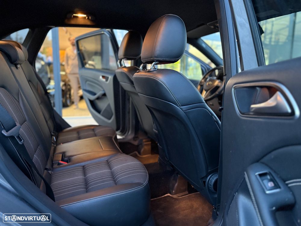 Mercedes-Benz B 180 CDI (BlueEFFICIENCY) 7G-DCT - 21