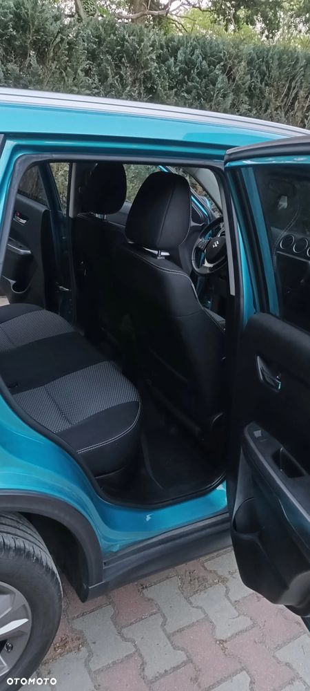 Suzuki Vitara 1.0 Boosterjet Premium 2WD - 11