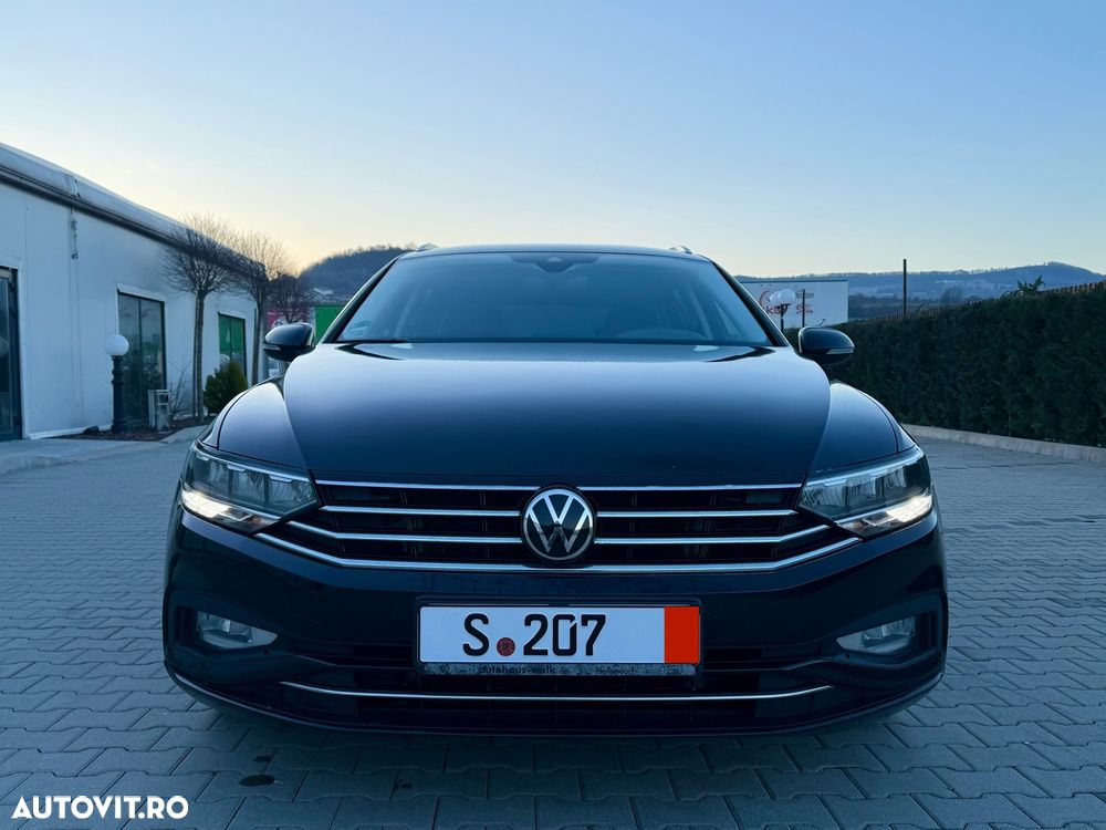 Volkswagen Passat 2.0 TDI SCR DSG Comfortline - 2