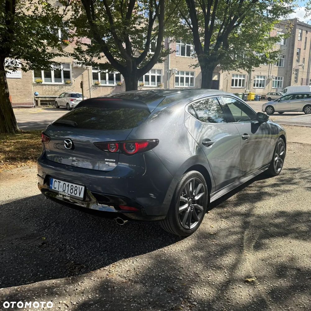 Mazda 3 - 5