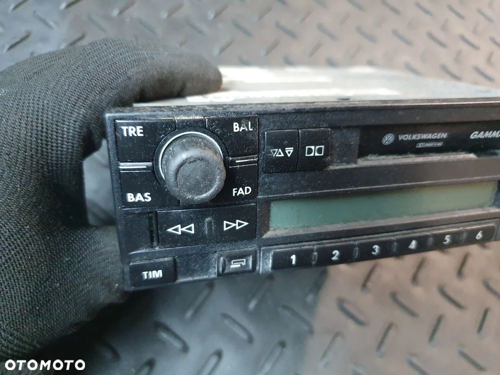 RADIOODTWARZACZ GAMMA 1J0035186E VW SHARAN I POSIADAM 2 SZT - 2