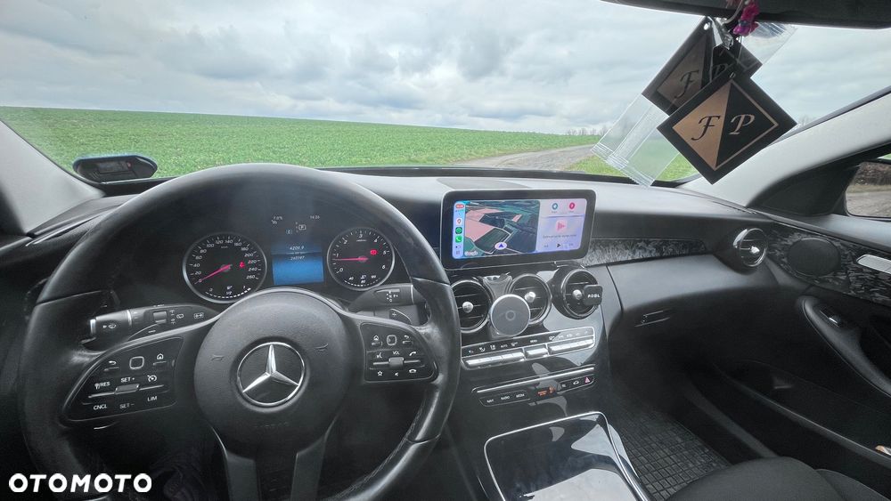 Mercedes-Benz Klasa C 220 d 9G-TRONIC - 12