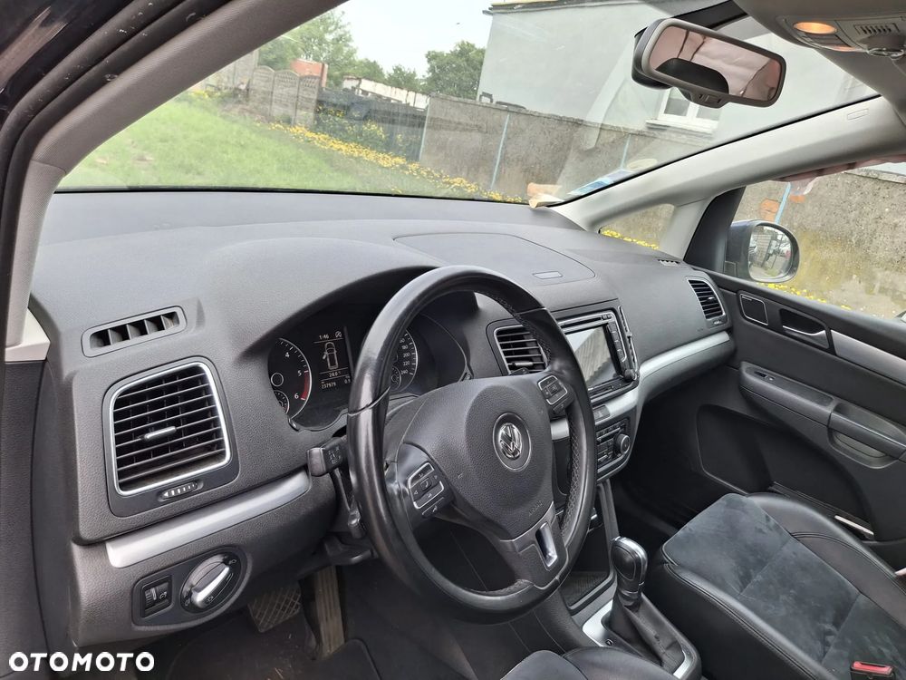 Volkswagen Sharan 2.0 TDI Highline DSG - 6