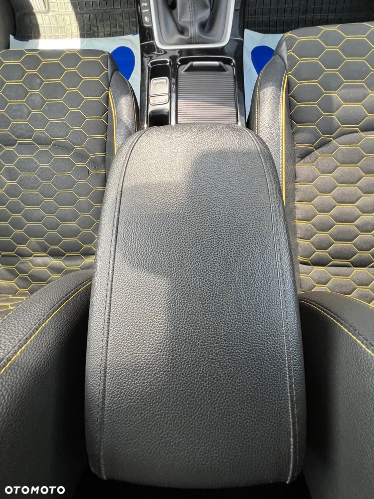 Kia XCeed 1.5 T-GDI L Business Line - 20