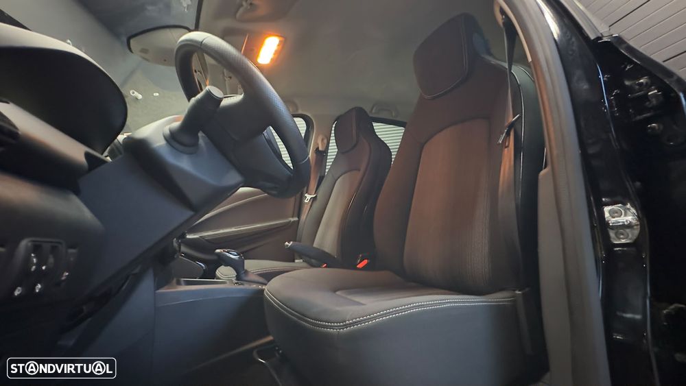 Renault Zoe (c/ Bateria) EV 40 110hp Equilibre - 24